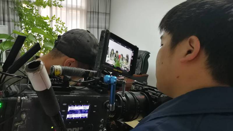 剧本杀式体验：海东广告片拍摄公司构建沉浸式消费决策路径
